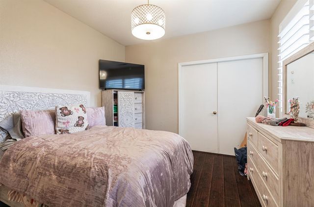 2170 W Beechwood Avenue, Fresno, CA 93711