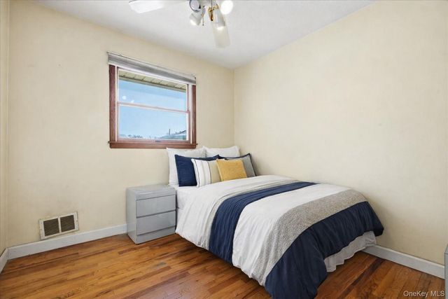 2337 Sycamore Avenue, Wantagh, NY 11793