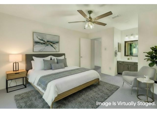 13211 S Thorntree Drive, Houston, TX 77015