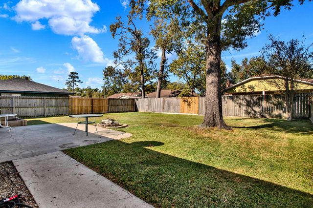 13211 S Thorntree Drive, Houston, TX 77015