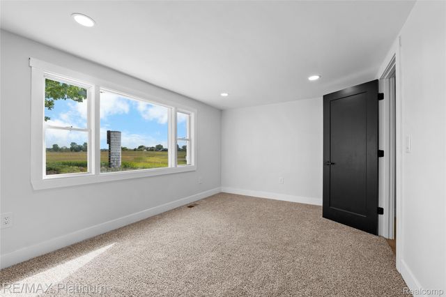 2950 Chilson Road, Genoa Township, MI 48843