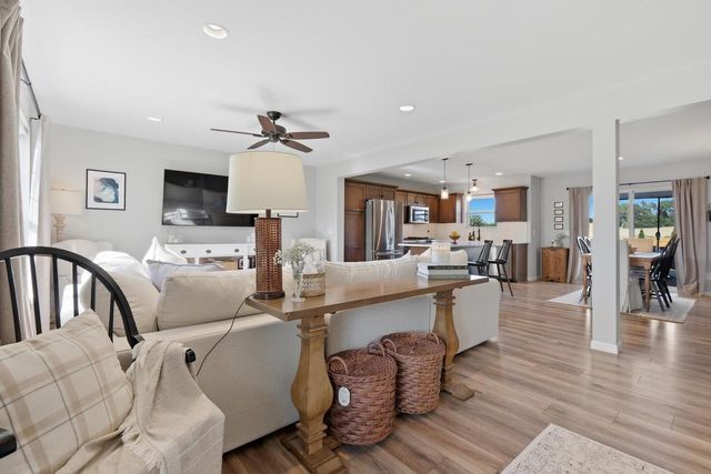 4723 Catalina Parkway, Mcfarland, WI 53558