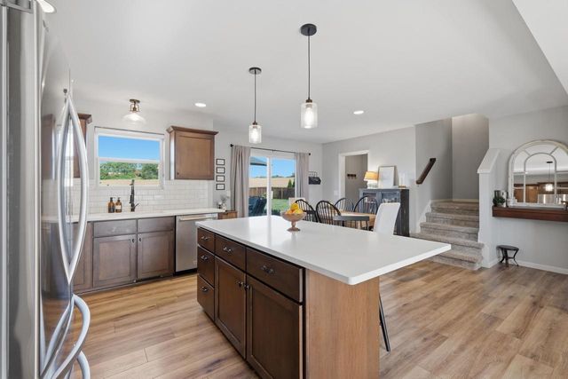 4723 Catalina Parkway, Mcfarland, WI 53558
