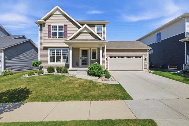 4723 Catalina Parkway, Mcfarland, WI 53558