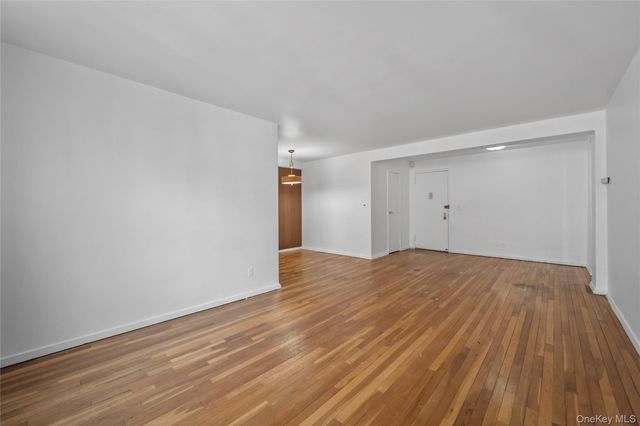 119 E Hartsdale Avenue 4F, Hartsdale, NY 10530