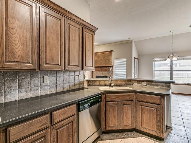 7432 NW 130th Street, Oklahoma City, OK 73142