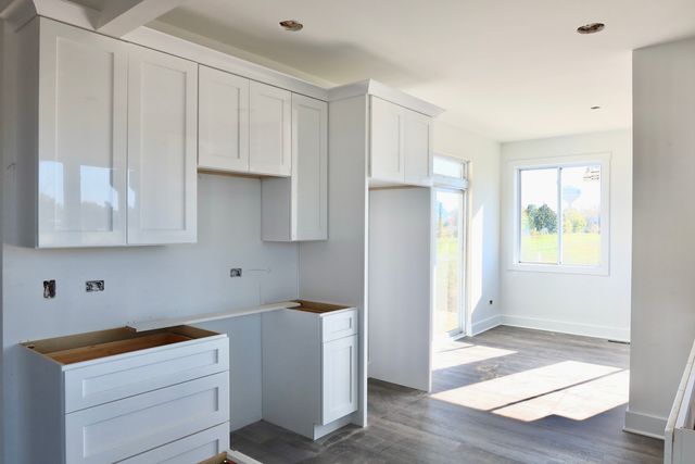 2080 Waters Edge Drive, Minooka, IL 60447