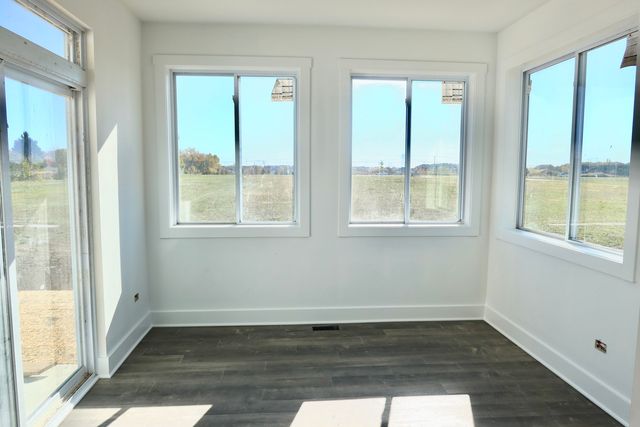 2080 Waters Edge Drive, Minooka, IL 60447