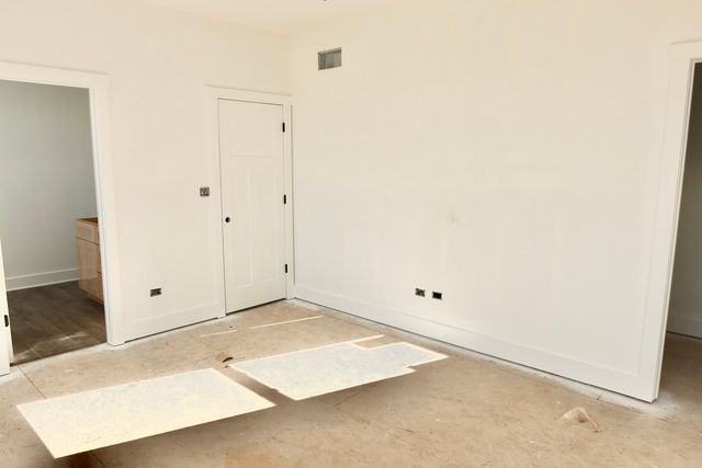 2080 Waters Edge Drive, Minooka, IL 60447