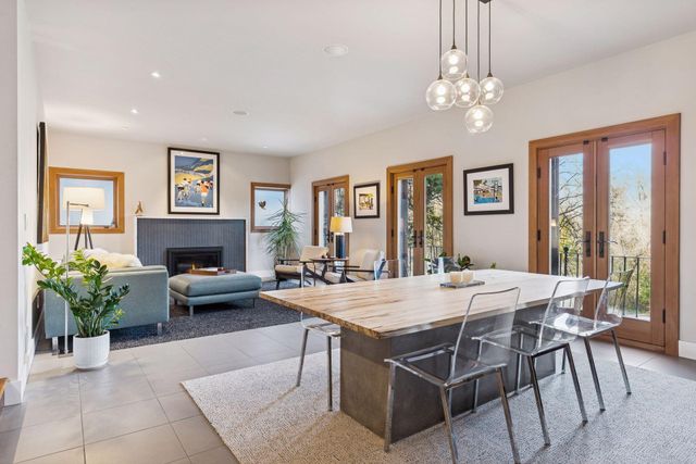 747 Kenwood Parkway, Minneapolis, MN 55403