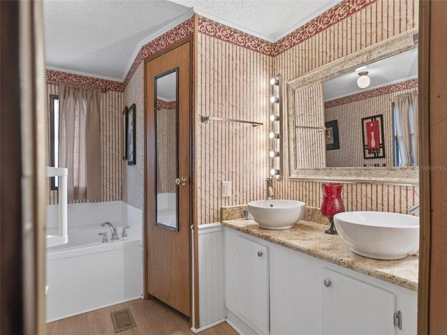 11118 SE 66TH TERRACE, Belleview, FL 34420