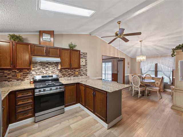 11118 SE 66TH TERRACE, Belleview, FL 34420