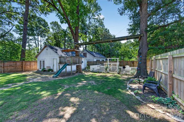 3910 Admiral Avenue, Charlotte, NC 28205