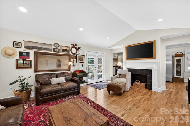 3910 Admiral Avenue, Charlotte, NC 28205