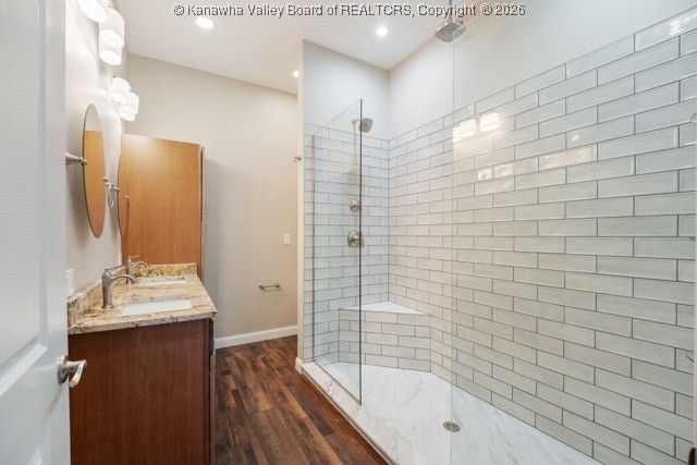 208 Hemlock Street, Eleanor, WV 25070