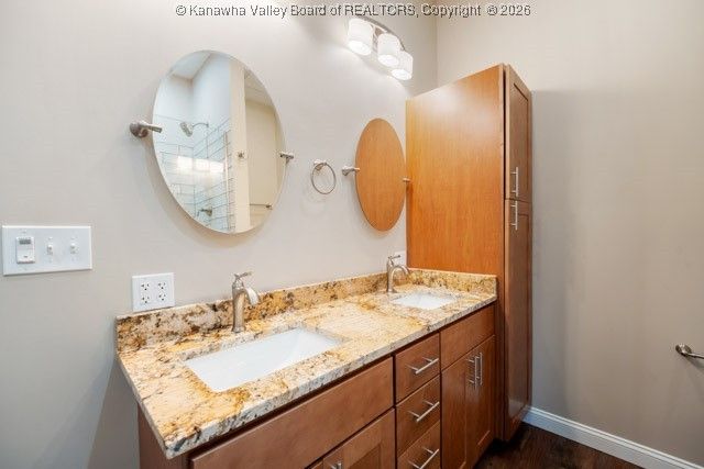 208 Hemlock Street, Eleanor, WV 25070