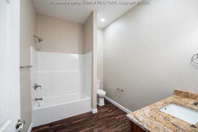 208 Hemlock Street, Eleanor, WV 25070