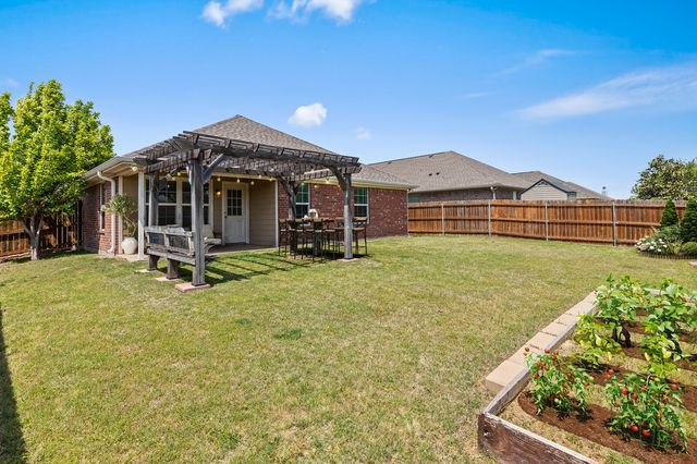 2557 Paddock Lane, Waco, TX 76706