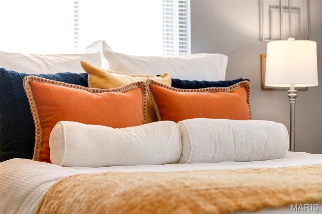 9606 Lifford Court, St Louis, MO 63136