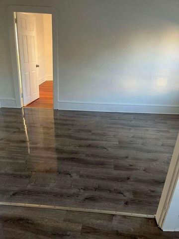 1709 Pleasant Street 2W, Fall River, MA 02723