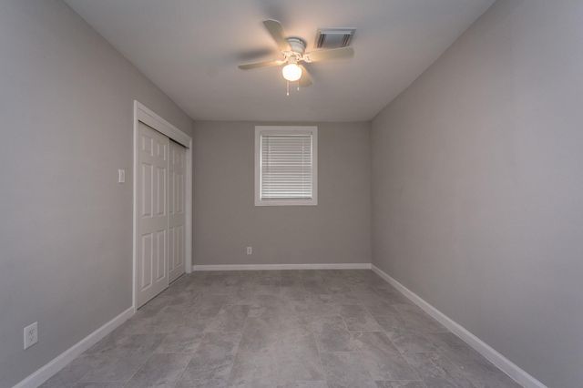 4411 Knotty Oaks Trail, Houston, TX 77045