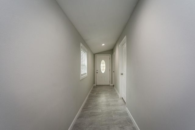 4411 Knotty Oaks Trail, Houston, TX 77045