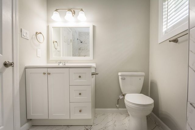 4411 Knotty Oaks Trail, Houston, TX 77045