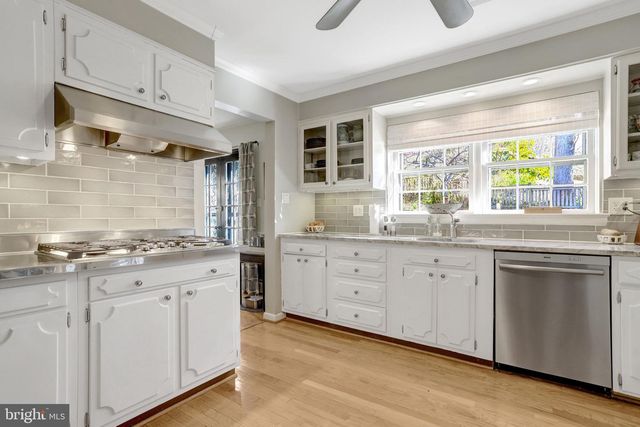 3657 MILITARY RD, Arlington, VA 22207