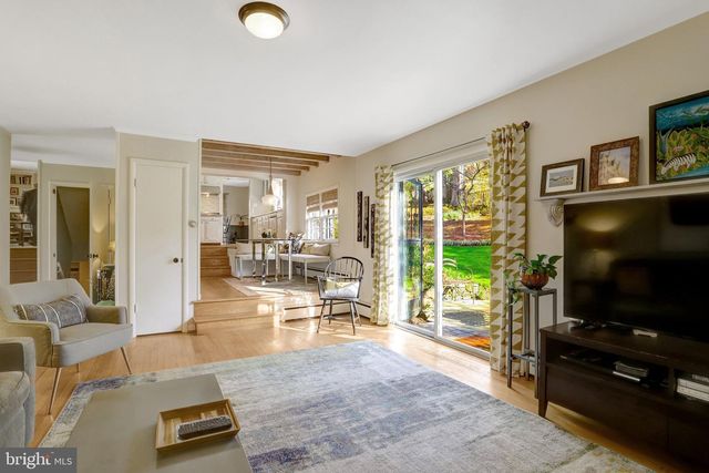 3657 MILITARY RD, Arlington, VA 22207