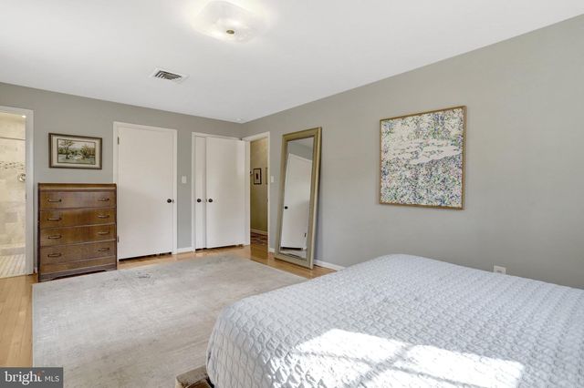 3657 MILITARY RD, Arlington, VA 22207