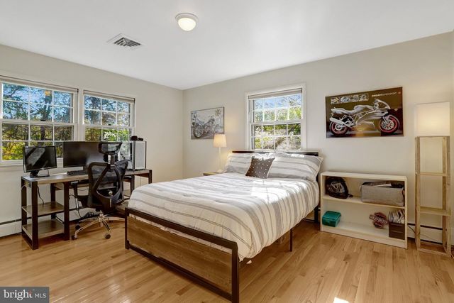 3657 MILITARY RD, Arlington, VA 22207