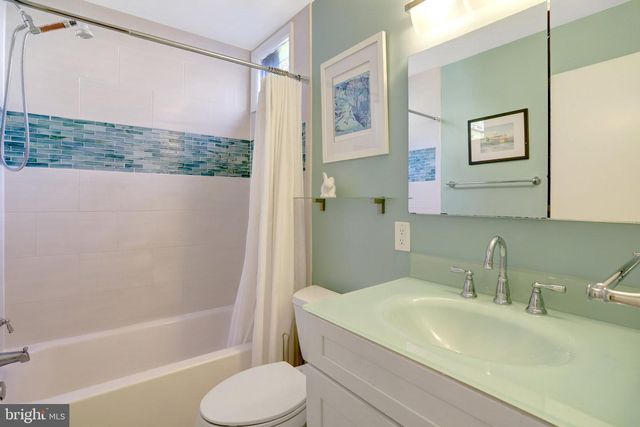 3657 MILITARY RD, Arlington, VA 22207