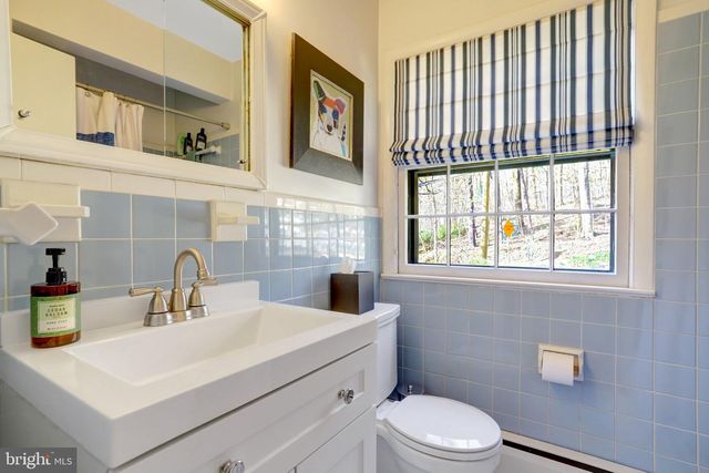 3657 MILITARY RD, Arlington, VA 22207