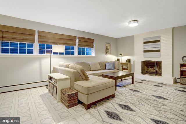 3657 MILITARY RD, Arlington, VA 22207