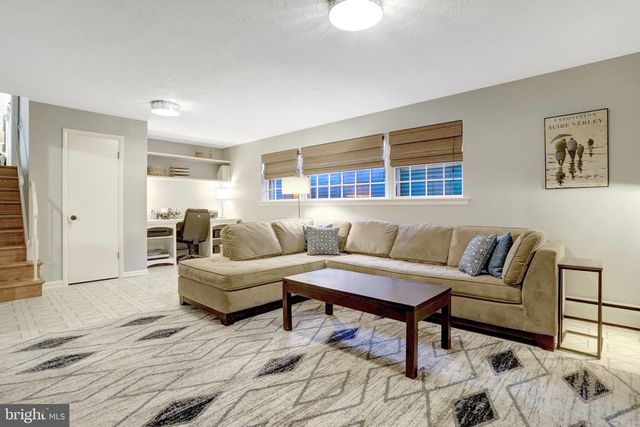 3657 MILITARY RD, Arlington, VA 22207