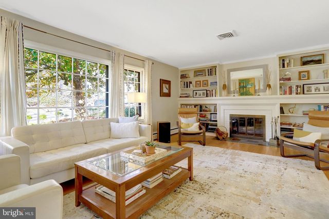 3657 MILITARY RD, Arlington, VA 22207