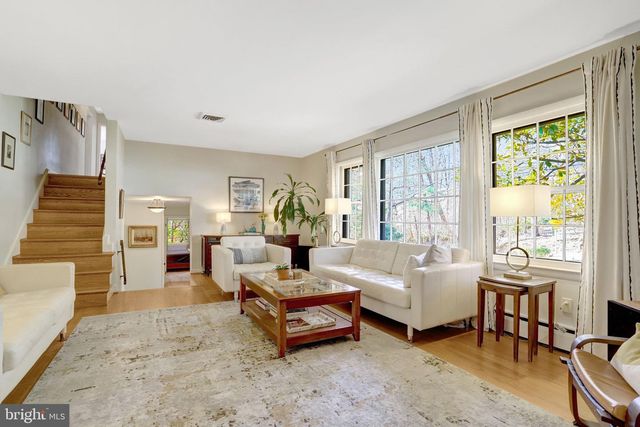 3657 MILITARY RD, Arlington, VA 22207