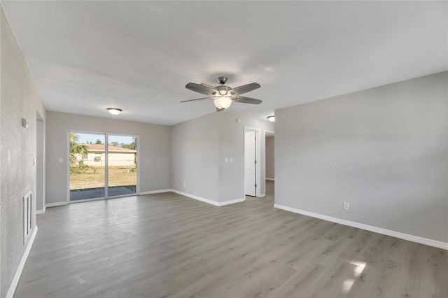 527 FOX RUN TRAIL, Apollo Beach, FL 33572