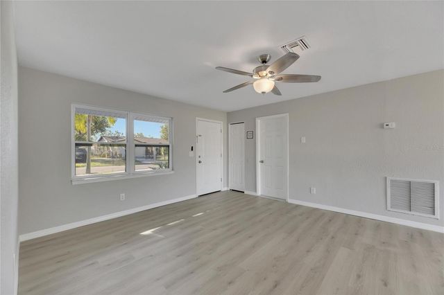 527 FOX RUN TRAIL, Apollo Beach, FL 33572