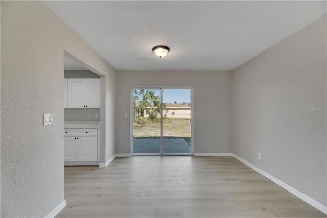 527 FOX RUN TRAIL, Apollo Beach, FL 33572