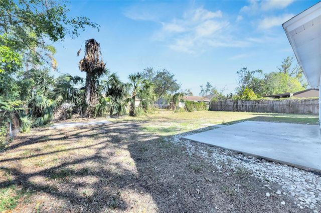 527 FOX RUN TRAIL, Apollo Beach, FL 33572