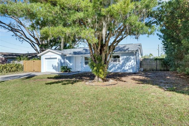 527 FOX RUN TRAIL, Apollo Beach, FL 33572