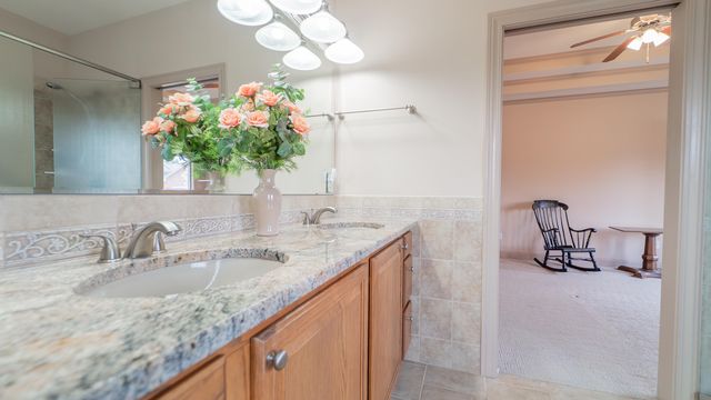 3702 Westbridge Drive, Valparaiso, IN 46383