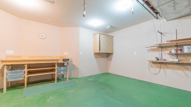 3702 Westbridge Drive, Valparaiso, IN 46383