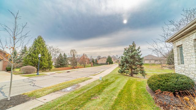 3702 Westbridge Drive, Valparaiso, IN 46383