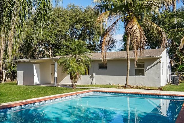 122 Allen Rd, West Park, FL 33023