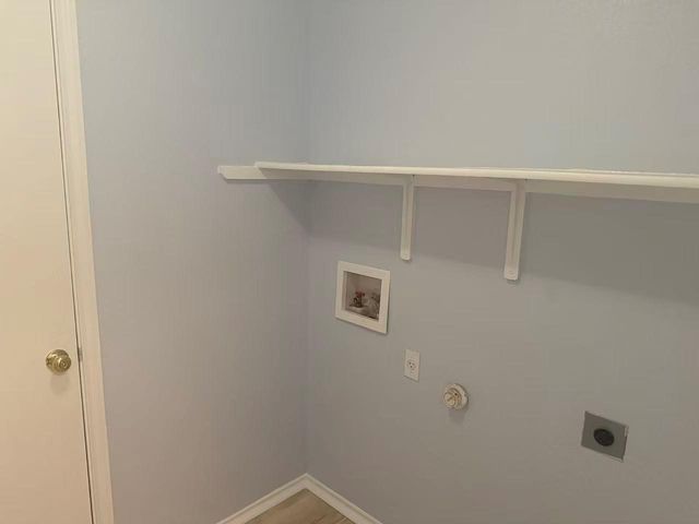 207 Mesa DR, Leander, TX 78641