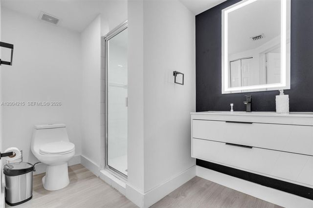 11462 NW 69th Ter, Doral, FL 33178