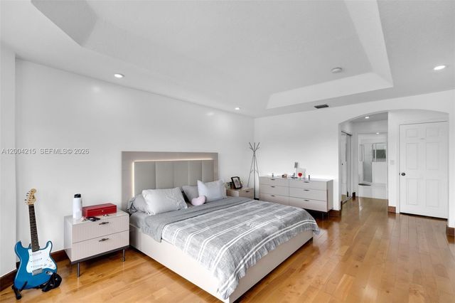 11462 NW 69th Ter, Doral, FL 33178