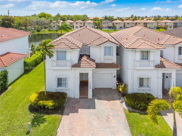 11462 NW 69th Ter, Doral, FL 33178
